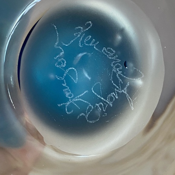 Ingrid & Ken Hanson signed Merano glass tall vase - Picture 5 of 6